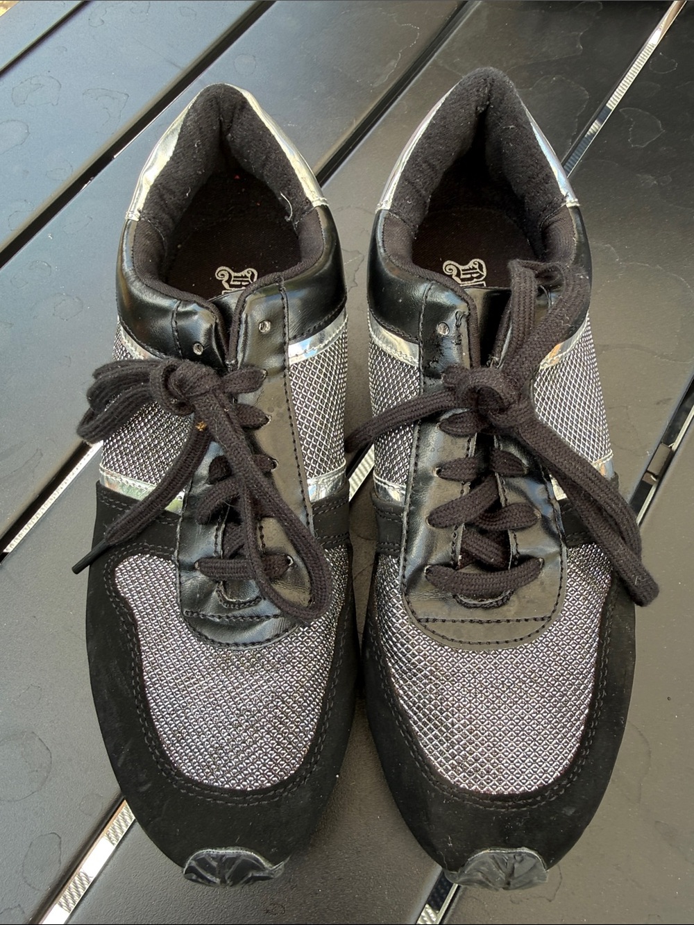 Brash Women's Black and Silver Low-Top Sneakers